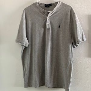 Gray polo shirt by Ralph Lawrence size extra large use/fair